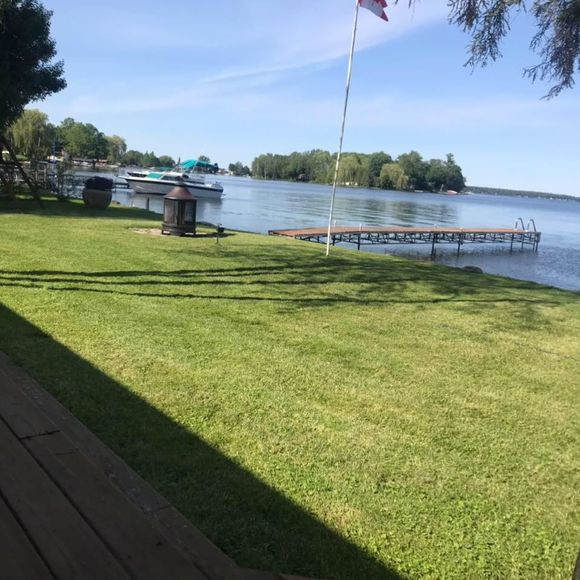 Meet your Posher, Shelley - Picture 1 of 1